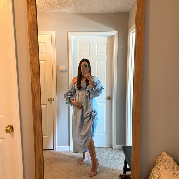 Sleeper Atlanta Linen Dress with Rose Detail in Blue - Picture 3 of 3